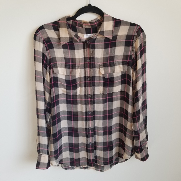 Equipment Femme 100% Silk Pink Tan & Black Blouse - Picture 2 of 8